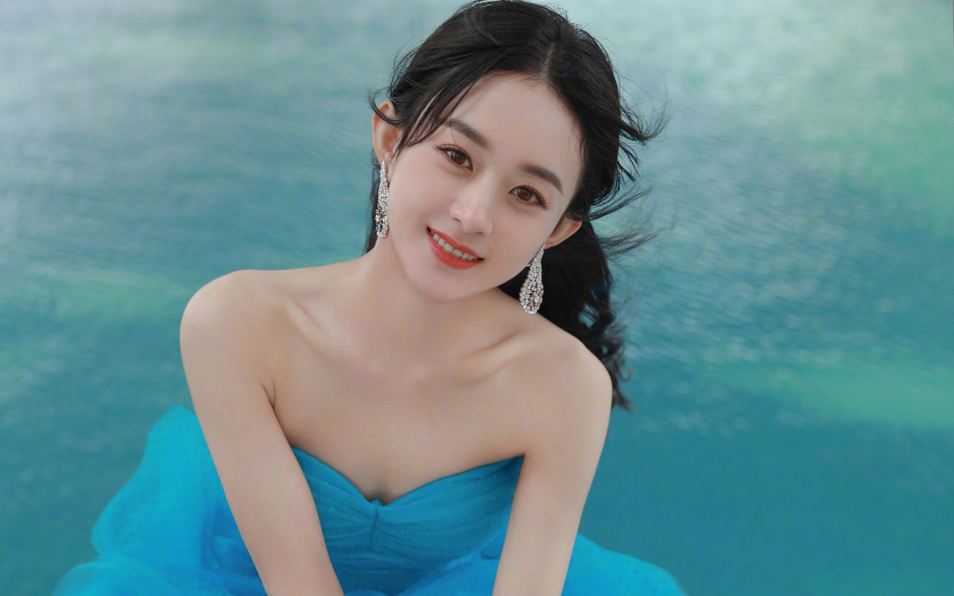 -德甲火力全开：攻势如潮，精彩纷呈！，德甲 ds
