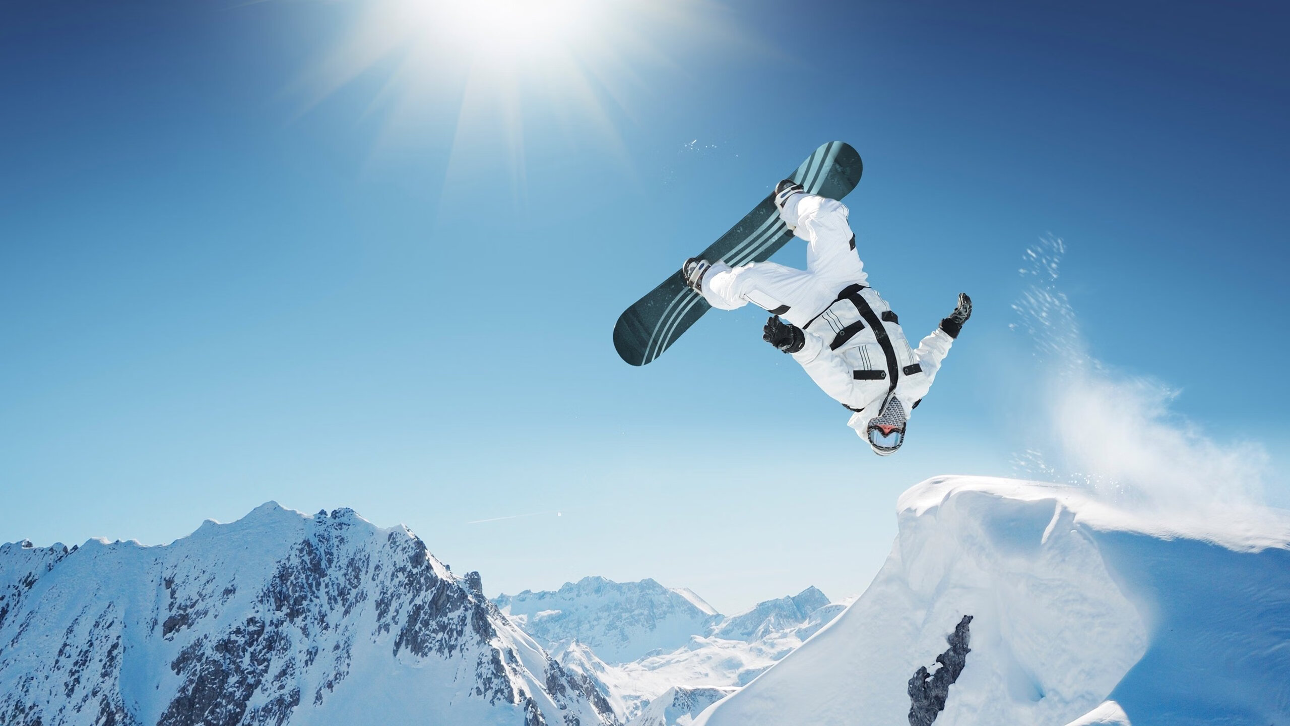 “扣篮王揭秘:联盟最炫酷的扣篮技巧”,扣篮的技巧视频